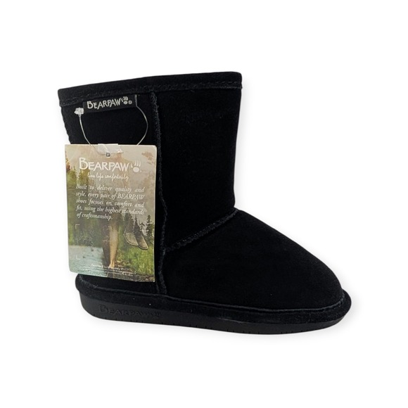 BearPaw Other - Bearpaw Kids Black Suede Winter Boots Warm Comfortable Classic